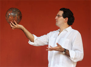Juan Gabriel Vázquez